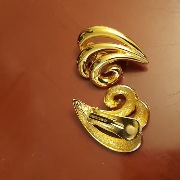 Alfred Sung vintage oversized earrings - Picture 2 of 10